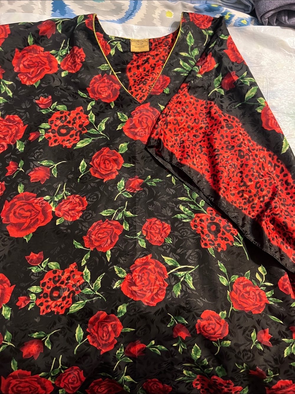 VINTAGE Gold Coast Black Floral Red Rose V-Neck Nightgown